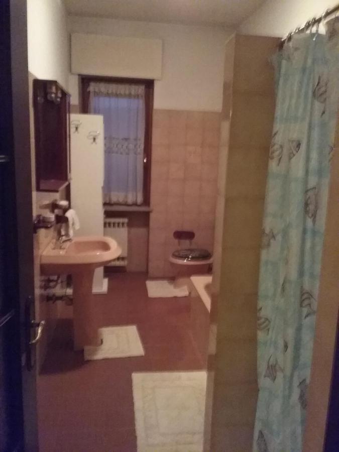 Case Vacanze Robetez อาออสตา ภายนอก รูปภาพ
